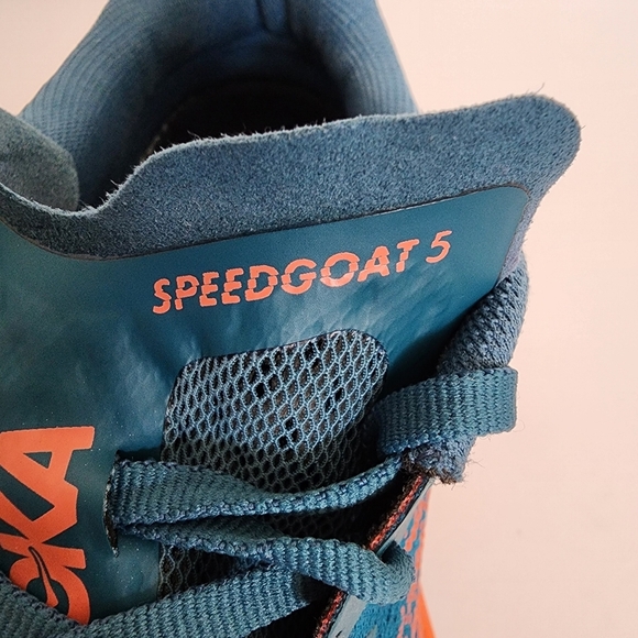 HOKA Speedgoat 5 Women’s Size 8.5B Blue Orange Trail Running Shoes Vibram EUC - Picture 11 of 13